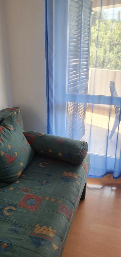 Apartmani Sonia Njivice Bagian luar foto