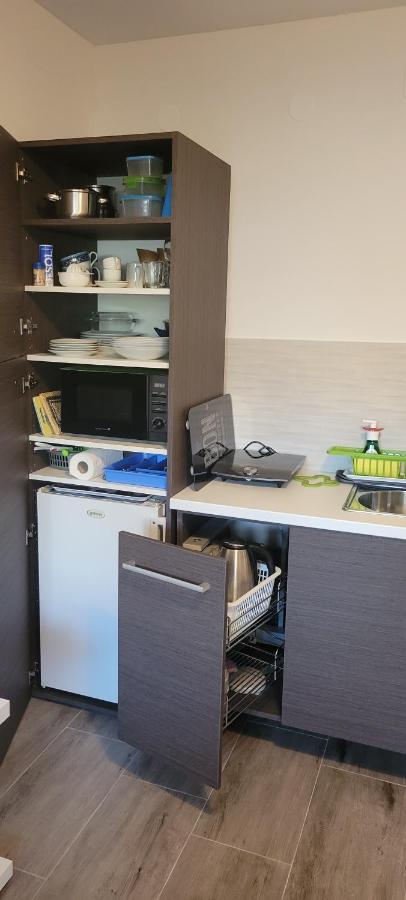 Apartmani Sonia Njivice Bagian luar foto