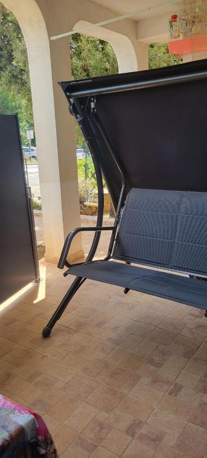 Apartmani Sonia Njivice Bagian luar foto