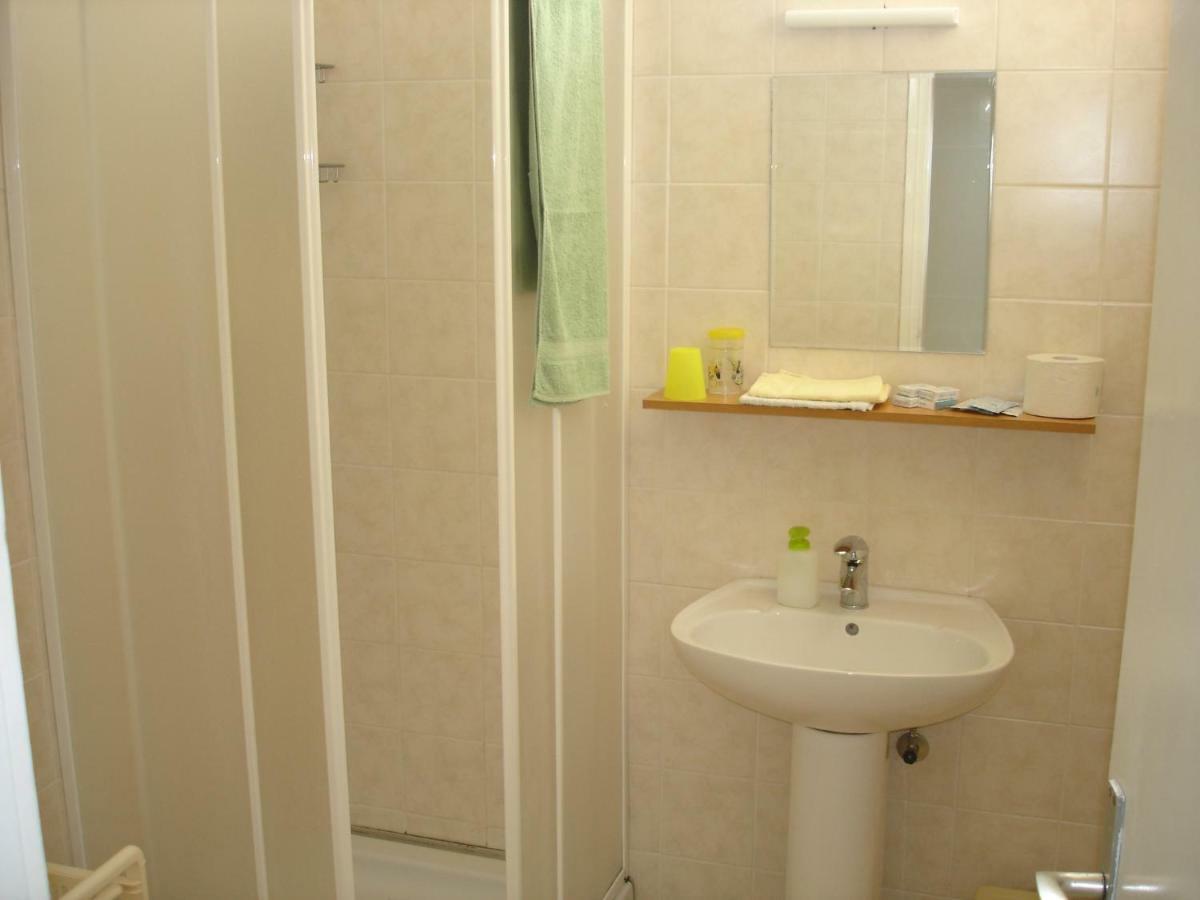 Apartmani Sonia Njivice Bagian luar foto